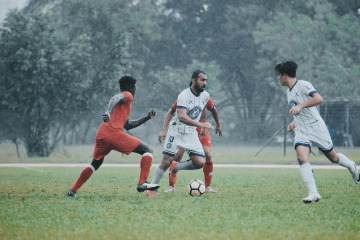 下一个是谁？莱万官宣离队，巴萨9号急需新主人！小蜘蛛有望加盟｜B体育官方网站（配图示意）